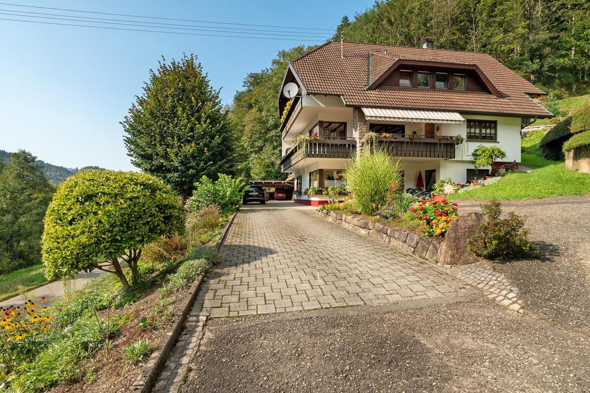 Apartamento Haus Schindler Ottenhofen im Schwarzwald Exterior foto